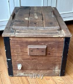 Authentic Vintage Mexican Coke Coca-Cola Cooler / Sign, Wood with Zinc 1930s-50s