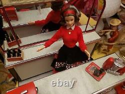 Barbie & barbie Coca-Cola Soda Fountain Set