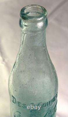 Beauty Aqua Straight Sided Coca Cola Bottling Co Des Moines Iowa Circa 1910 USA