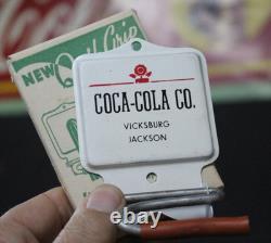 COCA-COLA CO. PAINTED METAL BROOM HOLDER SIGN BOXED DEALER VINTAGE 1950s NOS