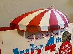 Coca-Cola 1957 Sun-Brella July 4th Carton Rack Card Stock Sign