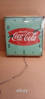 Coca-Cola Vintage Working Clock 1940s-1950s Pam Clock
