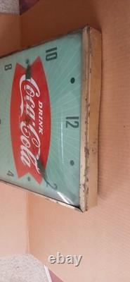 Coca-Cola Vintage Working Clock 1940s-1950s Pam Clock