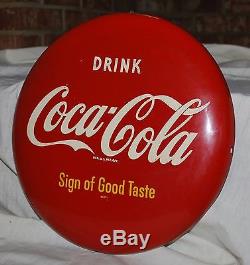 Original 16 Coca Cola Button Sign of Good Taste AM39 Very Good Condition