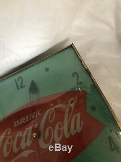 Original 1960s Pam Clock Co. Coca Cola Green Fishtail Lighted Clock Works Great