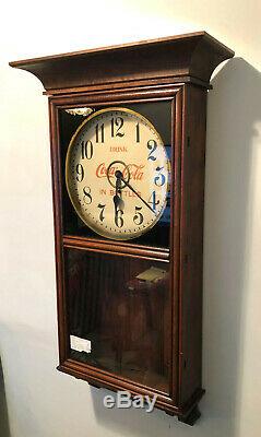 Rare Antique 1916 to 1920 Coca Cola Gilbert Eight Day Adversting clock Nice