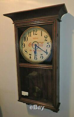 Rare Antique 1916 to 20's Coca Cola Gilbert Eight Day Adversting clock Nice