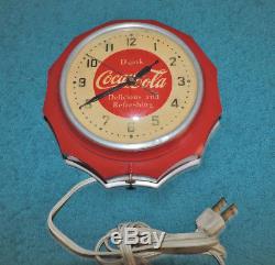 Rare Antique Original 1950's Coca Cola advertising Bakelite Clock Sign Nice