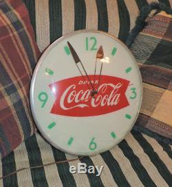 Rare Original 1950's Coca Cola Bubble Glass advertising Clock Sign! Nice