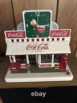Shell, Pegasis, Mobil, Gulf, Sinclair, Coca-Cola Miniature Gas Station/Lube Shop(LOT)