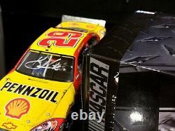 Signed 2010 1/24 Kevin Harvick #29 Shell Daytona Coke Zero 400 Win Elite Lionel