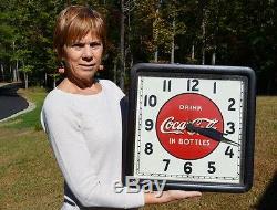 VINTAGE COCA COLA SODA CLOCK with WOOD FRAME SUPER SCARCE BEAUTIFUL WORKS