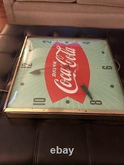 VINTAGE ORIGINAL 1959 COCA COLA FISHTAIL PAM ADVERTISING CLOCK SIGN Man-Cave