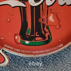 VINTAGE Spanish Coca Cola METAL SIGN Flange siempre come frutas y verdura 20x20