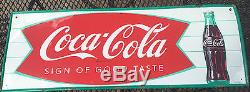 Vintage 1960s Fishtail Logo Coca-Cola Original Metal MCA 275 Sign of Good Taste