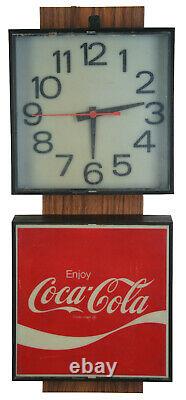 Vintage 1970s Coca Cola Illuminated Electric Wall Clock Sign Wood Grain Light Up