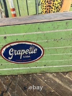 Vintage C. 1940 Grapette Countertop Cooler Sign Coca Cola 7up Pepsi Dr Pepper