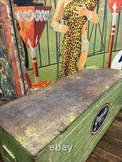 Vintage C. 1940 Grapette Countertop Cooler Sign Coca Cola 7up Pepsi Dr Pepper