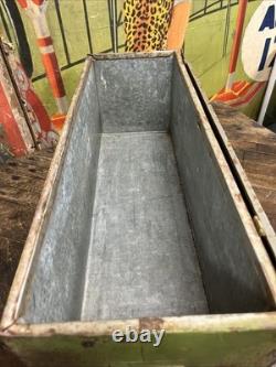 Vintage C. 1940 Grapette Countertop Cooler Sign Coca Cola 7up Pepsi Dr Pepper