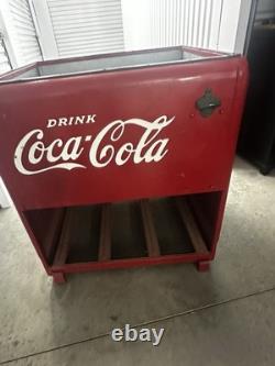 Vintage Coca Cola Drinks Ice Box