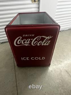 Vintage Coca Cola Drinks Ice Box