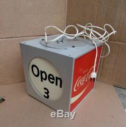 Vintage Coke Coca Cola Rotating Lantern style Light Light up Lamp Sign Backbar