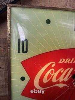Vintage Coke Drink Coca-Cola GREENface Light Up 15x15 Wall Clock Electric Sign