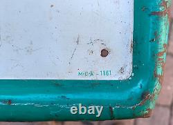 Vintage LG 54 by18 Metal Coca Cola Soda Pop Bottle & fishtail Graphic Sign Coke