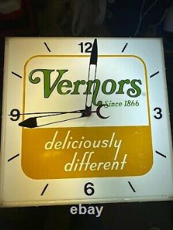 Vintage Neon Products Incorporated Vernors Clock Soda FREE SHIPPING