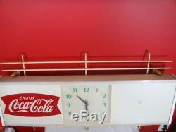 Vintage Original 1950's Coca-Cola Lighted Fishtail Clock Diner Hotel Sign Works