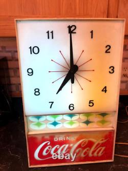 Vintage Original Electric 1960s Coca Cola Advertising Clock Light Up Sign