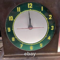 Vintage SERVE YOURSELF COCA COLA Lighted Fountain Sign With Clock
